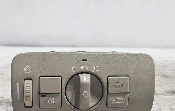Volvo S60 Light switch 30739420