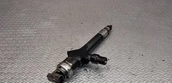 Mazda 5 Fuel injector RF7J13H50