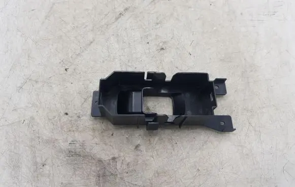 Toyota Corolla Verso AR10 Front door window switch trim NOCODE