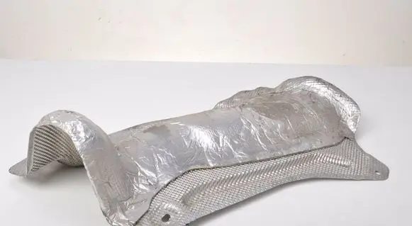 Volvo V60 Heat shield in engine bay 31478284