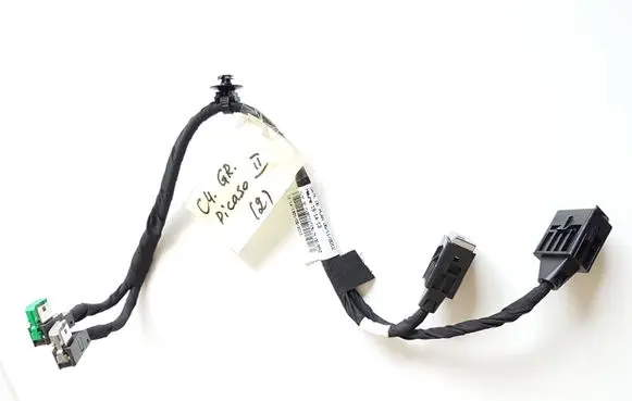 Citroen C4 Grand Picasso USB socket connector 9806059680