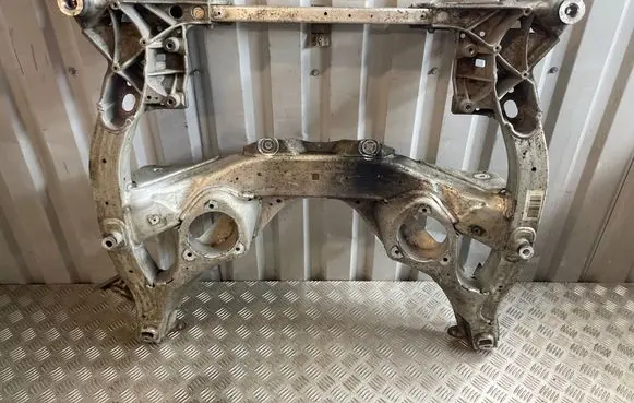 BMW 5 F10 F11 Front subframe 561098600