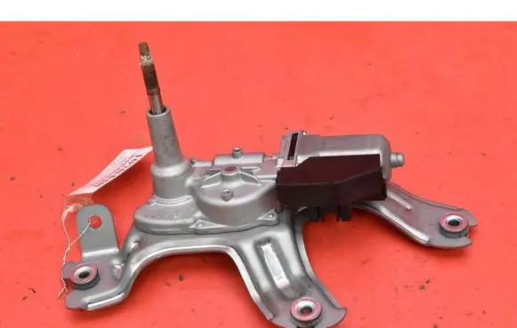 Toyota Corolla E10 Rear window wiper motor 8513002070