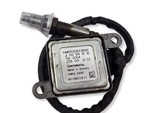 Mercedes-Benz Sprinter W906 Lambda probe sensor A0009053506 0004 1601160341