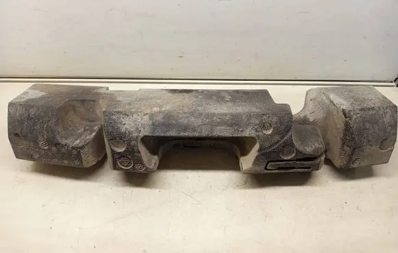 Nissan Qashqai+2 Rear bumper foam support bar 85090JD00A