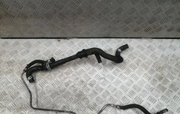 Nissan X-Trail T32 Engine coolant pipe/hose