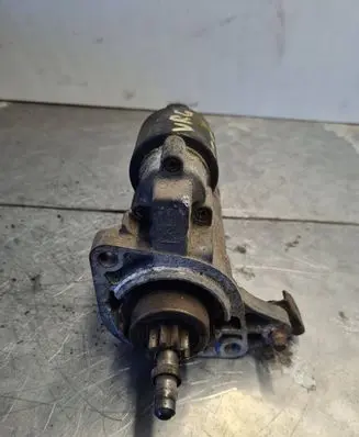 Volkswagen Golf III Starter motor 0331303147647