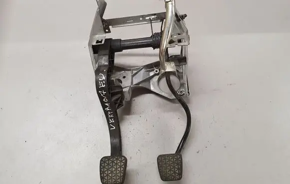 Opel Vectra C Pedal assembly 180080012 070625102230