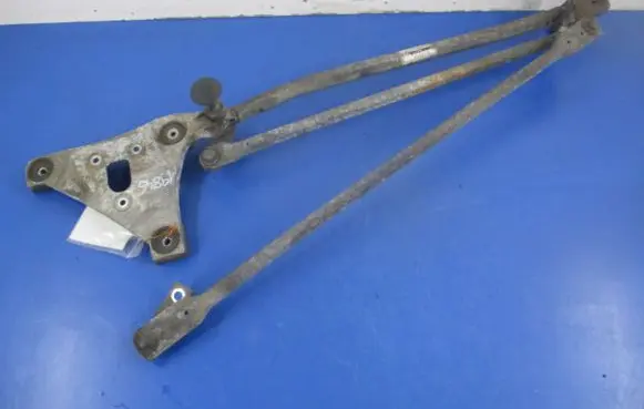 Volvo S40 Front wiper linkage and motor 30698235