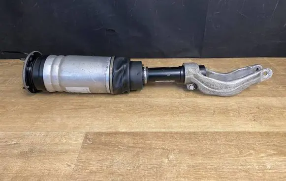 Land Rover Range Rover Velar Front shock absorber/damper L8A2-3C286-AA L8A23C286AA L8A2-3C286