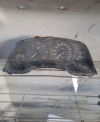 Opel Zafira A Speedometer (instrument cluster) EJ09228757