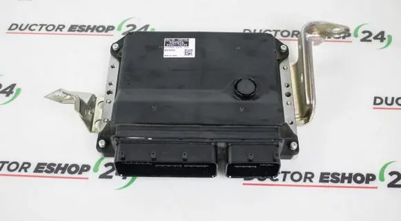 Lexus CT 200H Engine control unit/module 8966176030