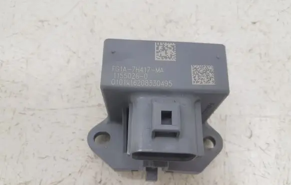 Ford Escape III Fuel pump relay FG1A7H417 FG1A7H417MA 11550260