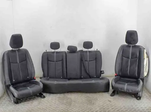 Nissan Leaf II (ZE1) Interior set 