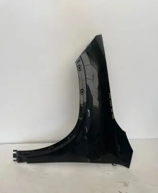 Mercedes-Benz EQA Fender
