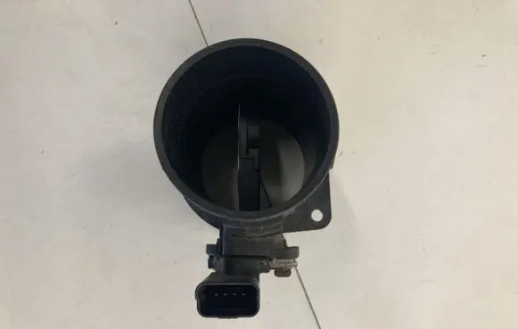Peugeot 5008 Mass air flow meter 9683282980