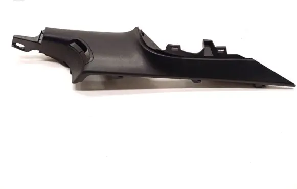 Tesla Model 3 (D)pillar trim (top) 1643445-00-A