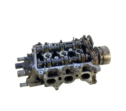 Toyota Yaris Engine head G02G462 135200Q010 HU2298000870