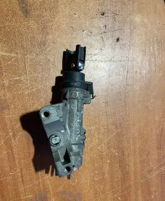 Skoda Superb B5 (3U) Ignition lock 4B0905851Q
