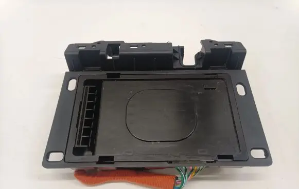 Hyundai Kona I Wireless charging module 84632J9RB0