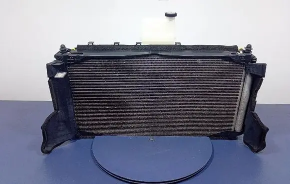 Coolant radiator