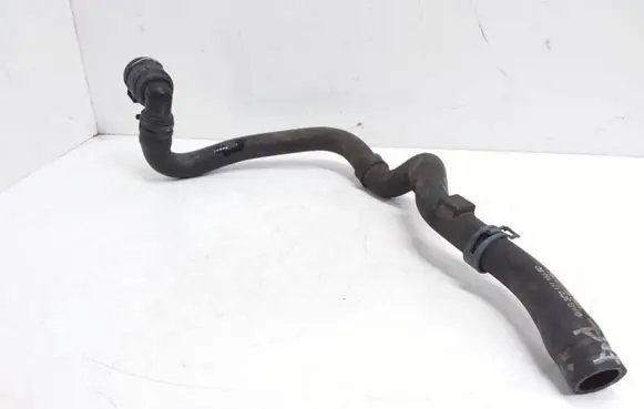 Volkswagen PASSAT B6 Engine coolant pipe/hose 3C0121156BD