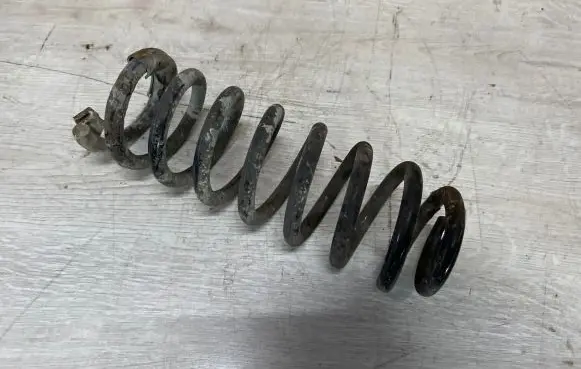 Peugeot 607 Rear coil spring