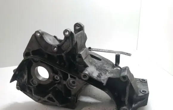 Volkswagen Crafter Engine mounting bracket 076145167