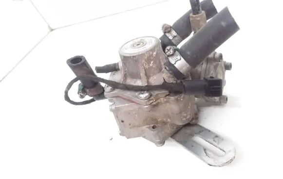 Nissan Primera LP gas reducer 67R010951