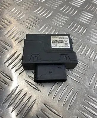 Audi A4 S4 B9 Fuel injection pump control unit/module 8W0906093G