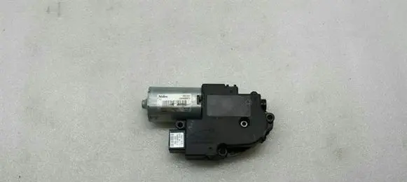 Mercedes-Benz GLK (X204) Sunroof motor/actuator A2048200708