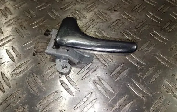 Volvo S40, V40 Rear door interior handle
