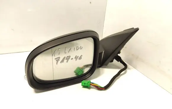 Volvo V60 Front door electric wing mirror 31402566