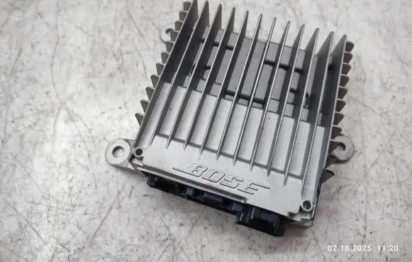 Sound amplifier