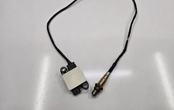 Audi A4 S4 B9 8W Lambda probe sensor 8W0906261E