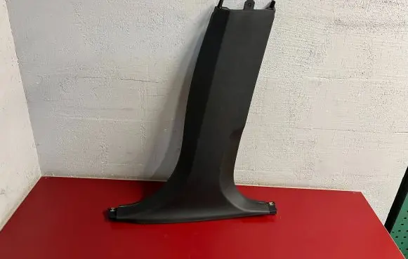 BMW X1 U11 (B) pillar trim (bottom) 9462134 51439462134