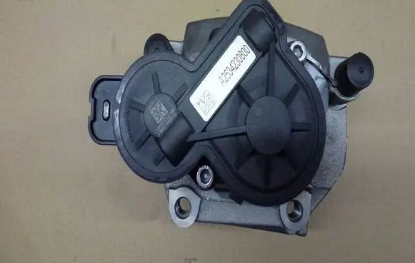 Mercedes-Benz X-class W470 Rear brake caliper A2534230800