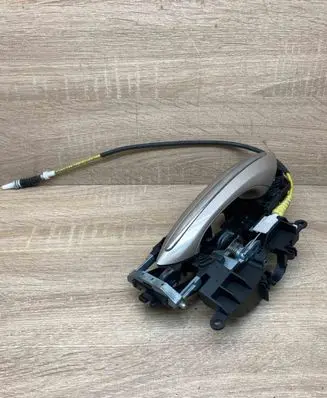 BMW 5 GT F07 Rear door exterior handle/bracket X3718722710 LHRear