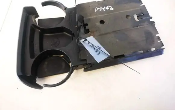 Chrysler Voyager Cup holder 0rr44trma 0rr44trmad