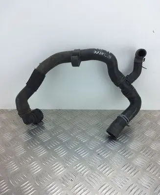 Volkswagen PASSAT CC Engine coolant pipe/hose 3AA122051A 124610HU