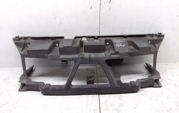 Renault Scenic II - Grand scenic II Radiator support slam panel 8200140174