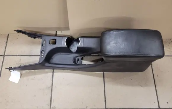 Jaguar X-Type Center console