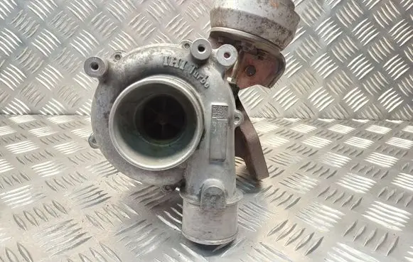 Mazda 6 Turbo RF7K VJ370808 05030M
