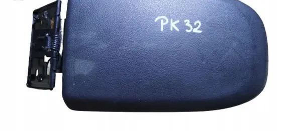 Ford Kuga I Armrest