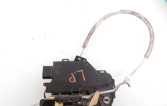 Audi A6 S6 C5 4B Front door lock