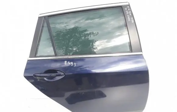 Mazda 6 Rear door