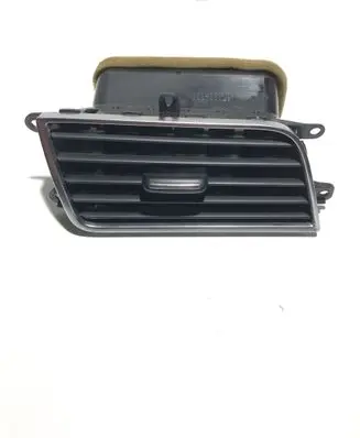 Audi A8 S8 D4 4H Dashboard side air vent grill/cover trim 4H1820902B 4H1820902A