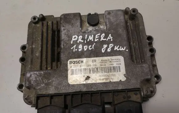 Nissan Primera Engine control unit/module 0281011389 8200263396 8200300537