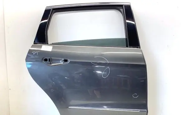Ford S-MAX Rear door 