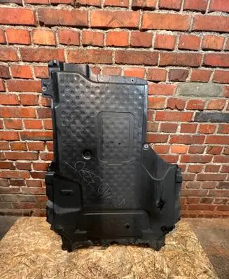 Mercedes-Benz E W238 Engine splash shield/under tray A2135201600